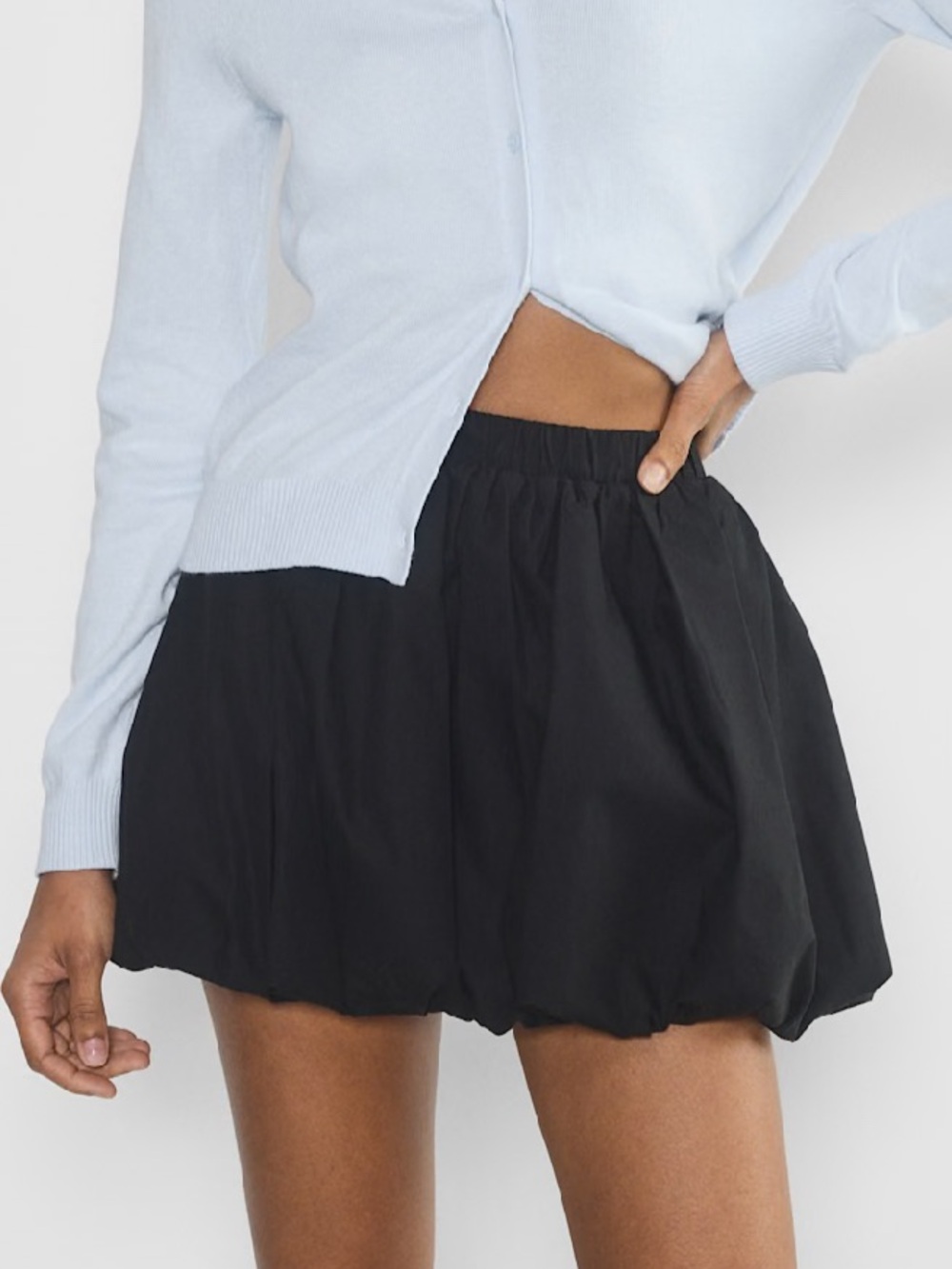 Aritzia Bubbly Poplin Mini Skirt